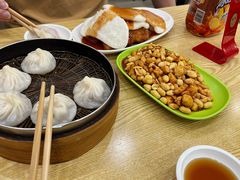 -珊珊小笼馆(仙霞路店)