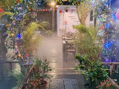 -花溪雨·森林餐厅(石基店)