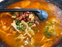 水煮肉片米线-苗乡米线(建军路店)