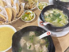 -闫家驴肉老店(华电一校店)