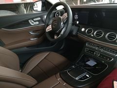 -上海星瀚奔驰4S店(红柳路店)