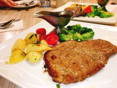 -必胜客(万象城店)