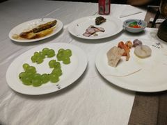 -云顶旋转自助景观餐厅
