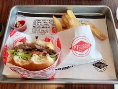 -FATBURGER 特富客汉堡(外交公寓店)