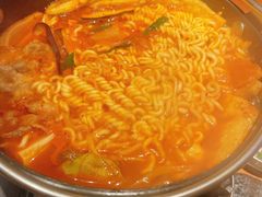 泡菜肥牛部队锅-春熙台韩国料理·章鱼肥牛(西丽店)