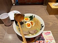 -无敌家现熬骨汤拉面(颐堤港店)
