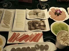 -唯爱KTV聚会餐厅(仙林东城汇店)