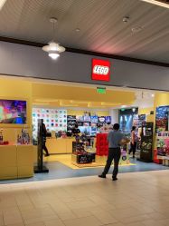 -乐高授权专卖店(浦东嘉里城店)