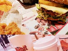 -The Habit Burger Grill 哈比特汉堡(复兴soho店)