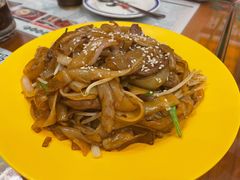 干炒牛河-小龍鳳餐室(番禺路店)