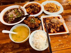 -朱大嘴肥肠血旺(福字街店)