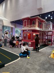 -奈尔宝·儿童乐园·亲子餐厅(华采天地店)