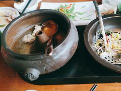 -云海肴·汽锅鸡·云南菜(天山百盛优客店)