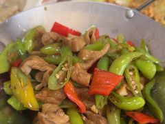 -芦茨金富饭庄·25年老字号·专做稻草鸡