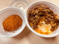 温泉蛋牛丼-食其家·牛丼咖喱(宜山路贝岭店)