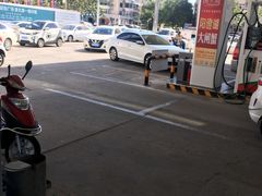 -中国石化加油站(咸阳北路店)