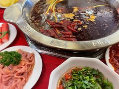 -山城年华老火锅(玉林店)