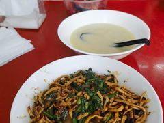 -三百碗宝应长鱼面(板仓街店)