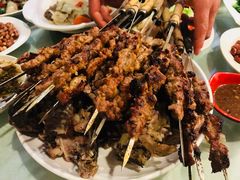 -维吾尔餐厅(宜山路店)