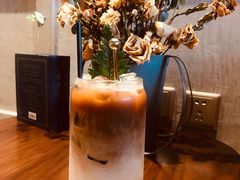 -ZING COFFEE 镜咖啡