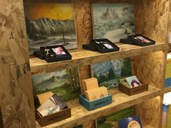 -新华里咖啡书吧(新华书店小寨店)