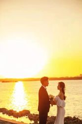 -雪中彩影婚纱摄影·微光艺术中心