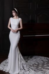 -艾米丽婚纱礼服