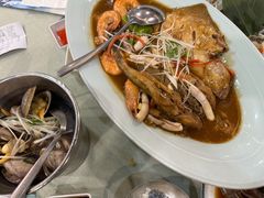 渔娘炖杂鱼-渔娘渔家丹东海鲜(东直门店)