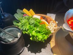 -湊湊火锅·茶憩(新中关购物中心店)