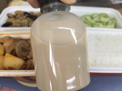 新疆奶茶-耶里夏丽·丝路新疆菜·清真食品(徐汇南丹东路臻选店)