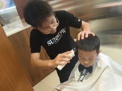 -首脑美容美发化妆美甲培训学校(龙岗校区)