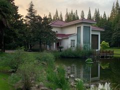 -上海怡沁园度假酒店