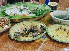 -沐毫傣泐云南菜孔雀宴•手抓饭傣味烧烤(曼听公园店)