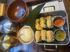 -银米·云南传统过桥米线(双廊黑金冠店)