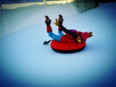 -采薇庄园四季滑雪场