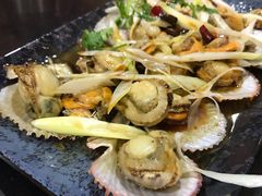 -老东镇啤酒屋海鲜加工·蒸汽海鲜·海鲜烧烤(台东店)
