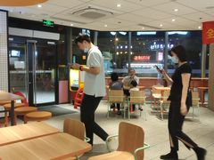 -麦当劳(万达广场店)