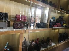 -喬越名品Cafe Fashion(富力公园店)