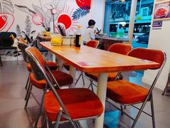 -辣叨叨·江西小炒锅气米粉(南京西路店)