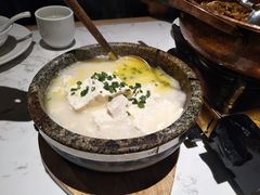 -关东小磨东北菜(漕河泾印象城店)