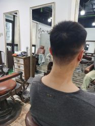 -纯剪男士理发馆·烫染专业店
