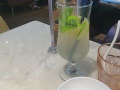 -港丽餐厅(高德置地店)