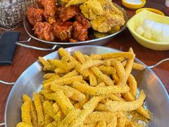 -BHC炸鸡(明洞总店)