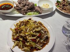 -杨氏青龙虾·羊蝎子(托乐嘉店)