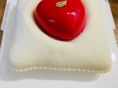 -Fridi Patisserie Cafe