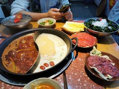 -赵美丽·重庆社区火锅·直营店(火车东站·中豪国际店)