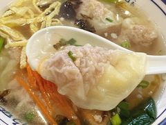 -长人馄饨铺(解放街店)