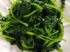 -堂瓦里·33年传统赣菜(第一街区店)