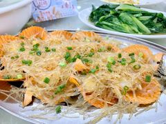 蒜蓉粉丝蒸扇贝-红月湾海鲜饭店•沙滩海景(双月湾店)