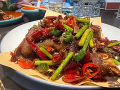 -川流不息·地道川菜·小龙虾(松东路店)